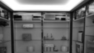 只會(huì)叫你開(kāi)專(zhuān)賣(mài)店，而且多數(shù)以家電模式銷(xiāo)售，且模式不成熟。